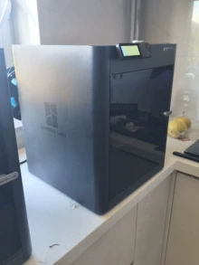 There are two idle Tuozhu p1s 3D printers, a total of 1350,  - Photo taken in person