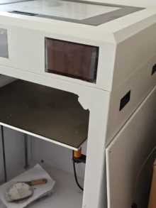 laser engraving machine with accessories - Photo of the actual product