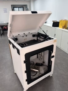 engraving machine with panel - Photo of the actual product